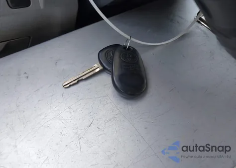 2015 Toyota Tacoma Prerunner V6 z USA, uszkodzony, nr VIN 3TMJU4GN1FM190544